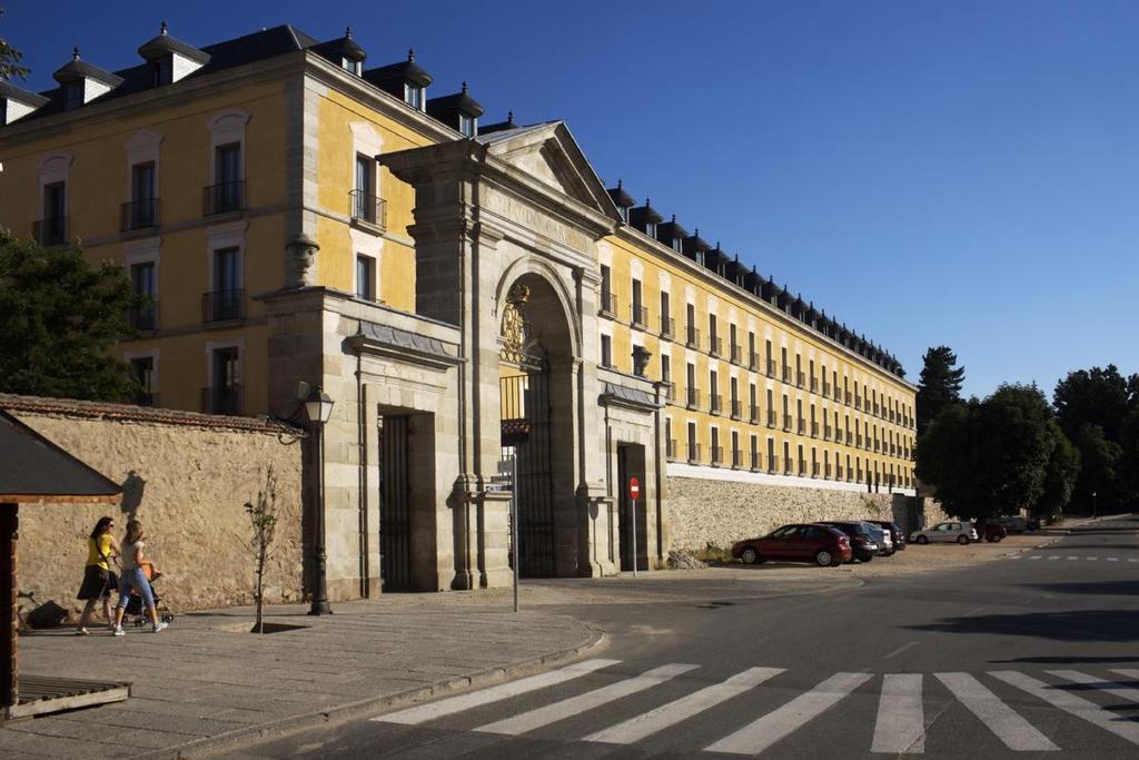 Parador De La Granja San Ildefonso Exterior photo